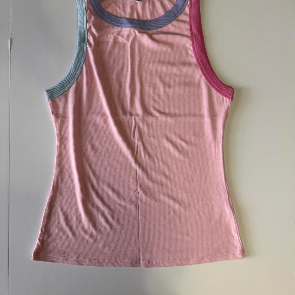 Title y2k pink colorblock ribbed
